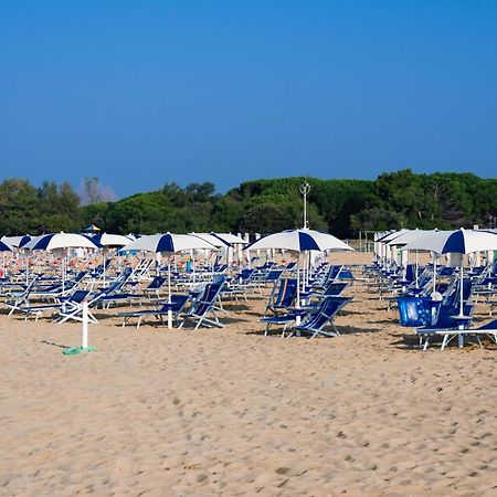 Appartamenti Tuia Бибионе Экстерьер фото